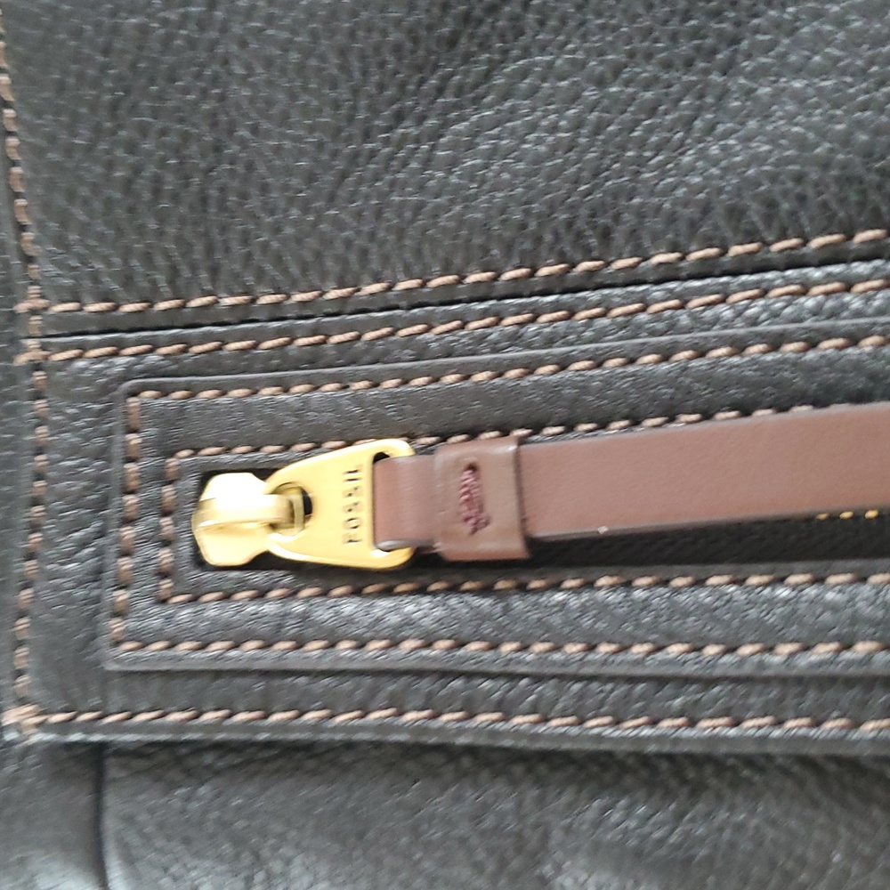 NEW FOSSIL CROSSBODY MESSENGER BAG BLACK W/ BROWN ACCENTS - Picture 9 of 11